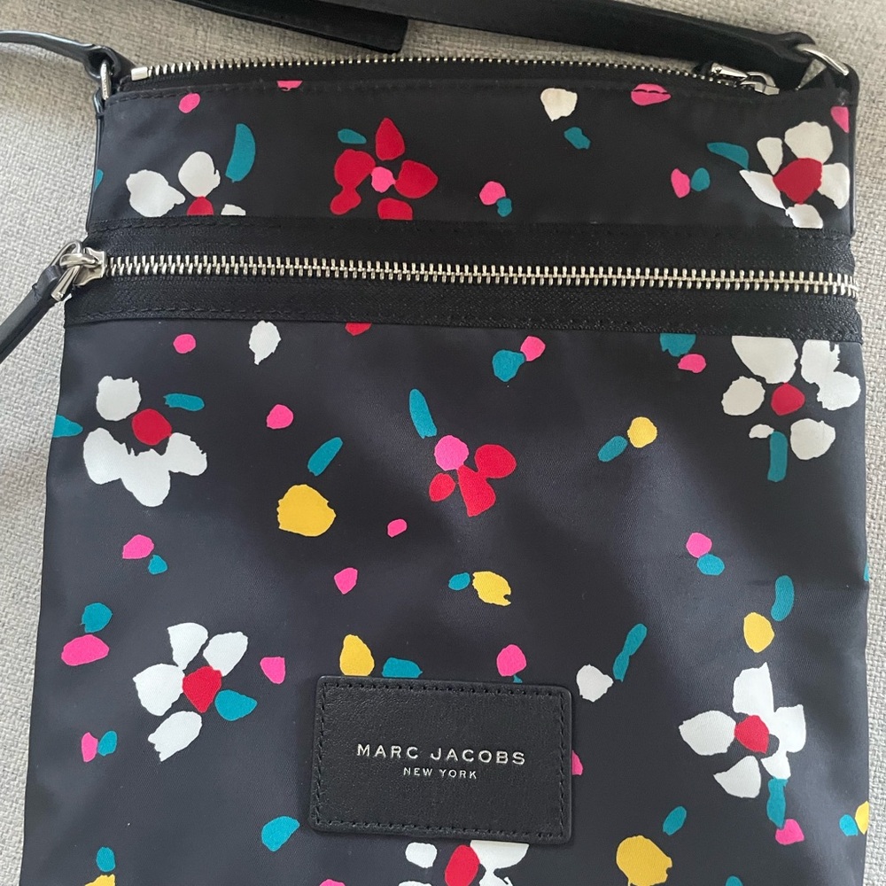Marc Jacobs Black Floral Print Crossbody Bag with Colorful Accents - Picture 12 of 14